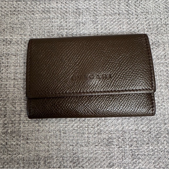 BVLGARI Other - BVLGARI 6-Hook Key Holder – Brown Grained Leather – Made in Italy